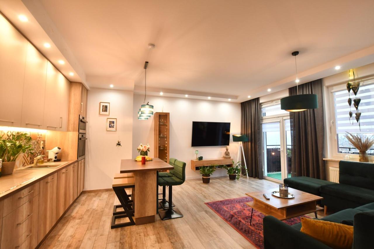 Green Penthouse กรูจอนตส์ ภายนอก รูปภาพ