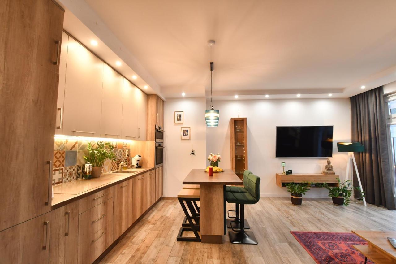 Green Penthouse กรูจอนตส์ ภายนอก รูปภาพ