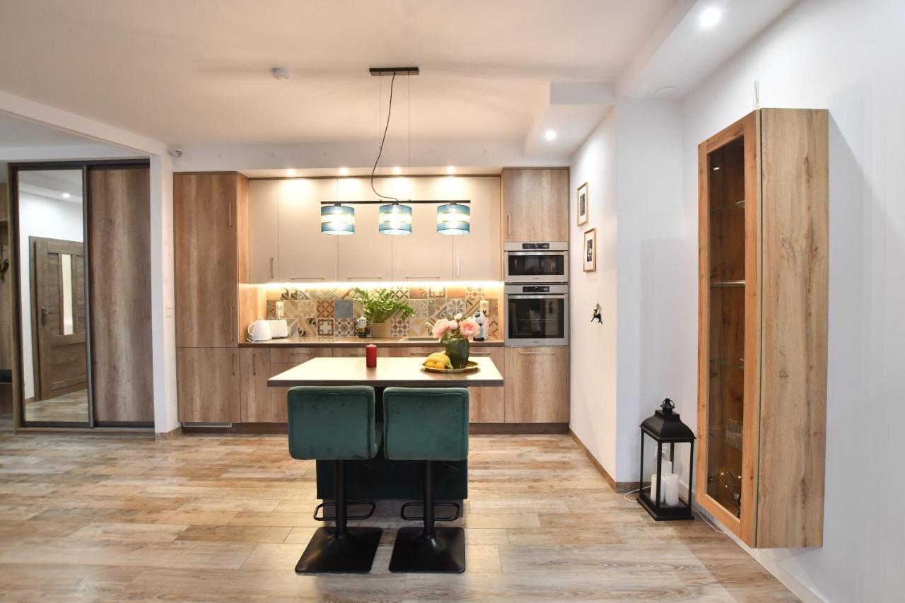 Green Penthouse กรูจอนตส์ ภายนอก รูปภาพ